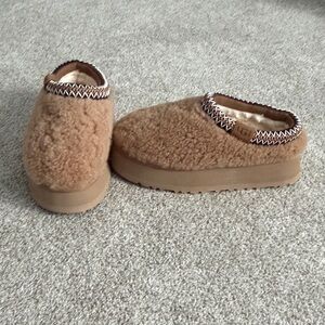 New Ugg Tazz Maxi Curly